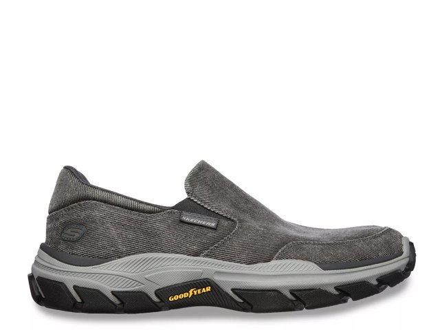 Skechers Goodyear Relaxed Fit Respected Fallston Slip On