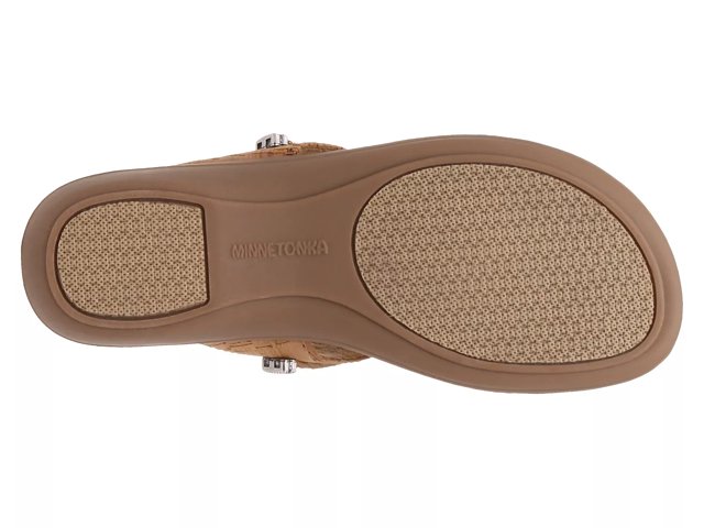 人気ブランド★ 2020SS新作!! ♪Minnetonka♪ Silverbay Minnetonka Silverbay Sandal - Free Shipping | DSW