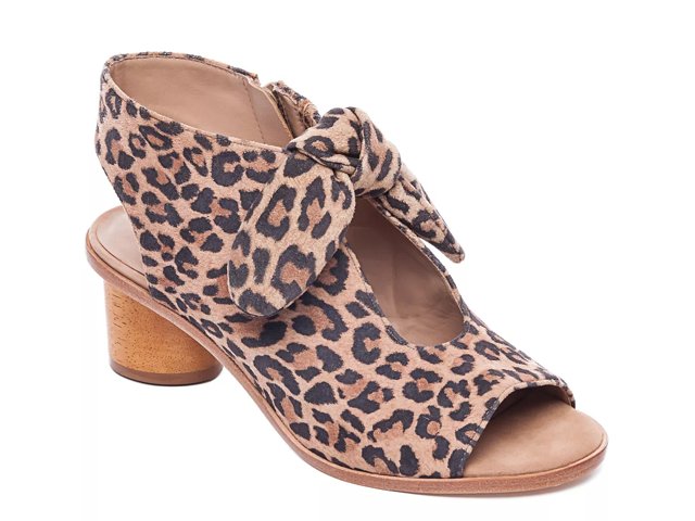 Bernardo luna 2025 bow shoes