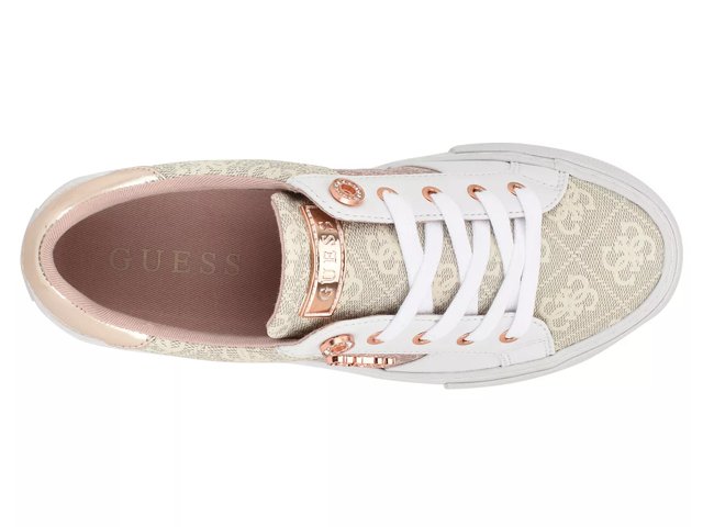 Dsw g by guess clearance