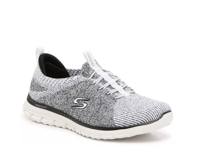 Skechers stretch sneakers 2025