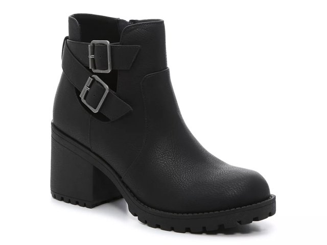 Dsw womens short hotsell boots