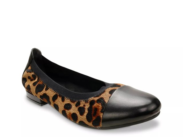 Dsw leopard flats discount