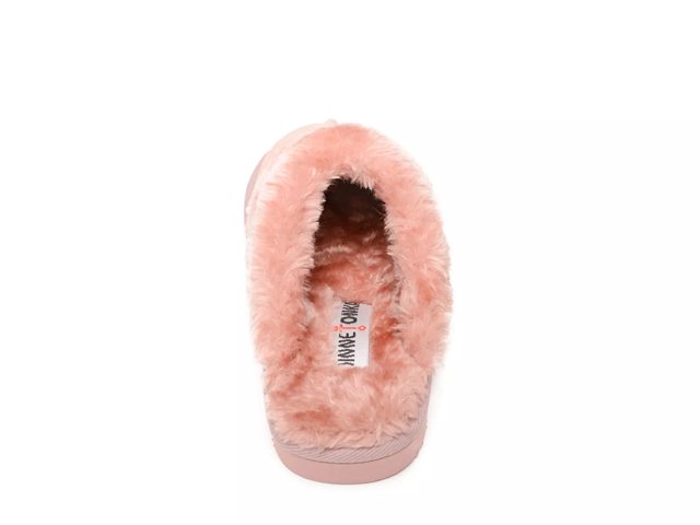 Minnetonka fuzzy slippers discount