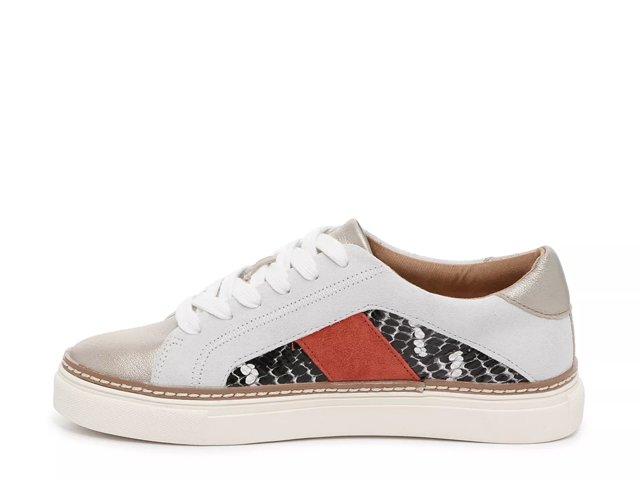 kalinda sneaker