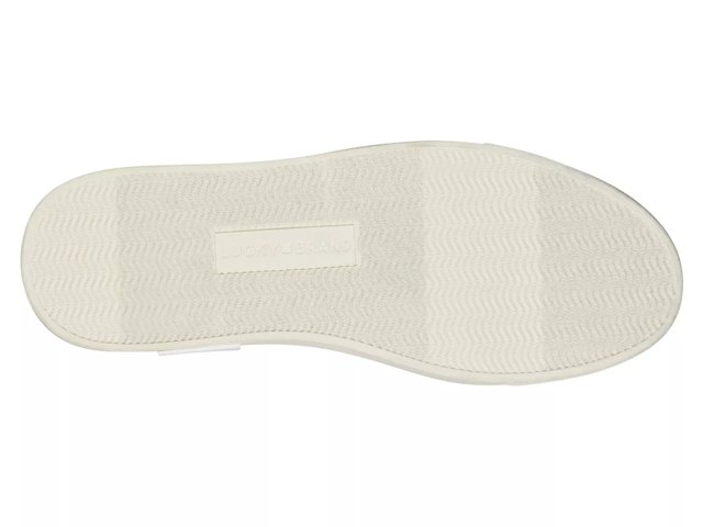 Lucky Brand Leigan Sneaker