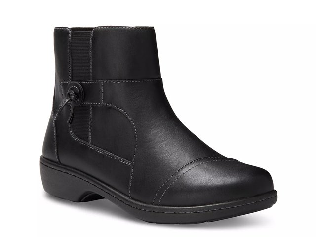 Clarks cheyn top work bootie