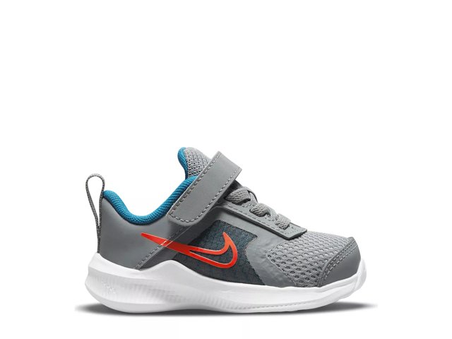Nike Downshifter 11 Running Shoe Kids