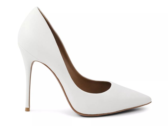 Bcbg white pumps 2025
