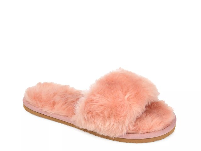 Dsw fuzzy slippers hotsell
