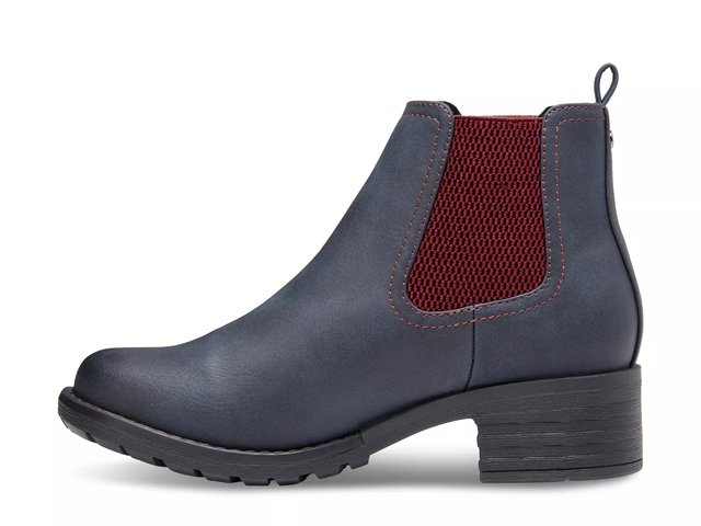 jasmine chelsea boot
