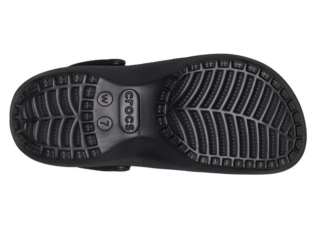Classic crocs women's size 7 deals