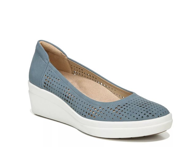 Naturalizer wedges dsw discount