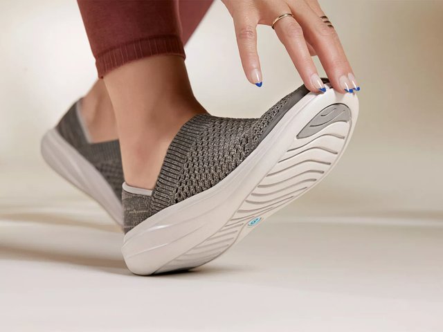 Bzees slip ons 2025