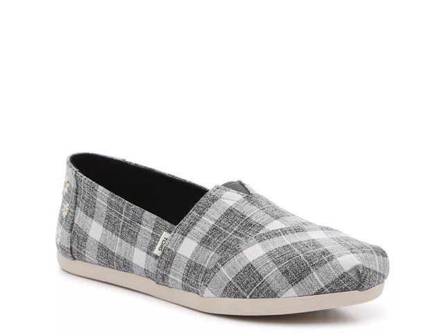 Checkered toms 2025
