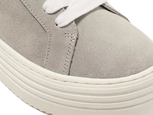 Vintage platform sneakers outlet