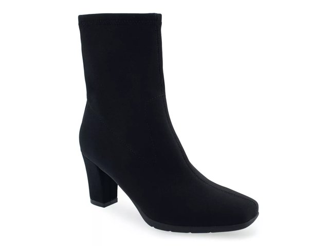 Dsw burgundy booties discount
