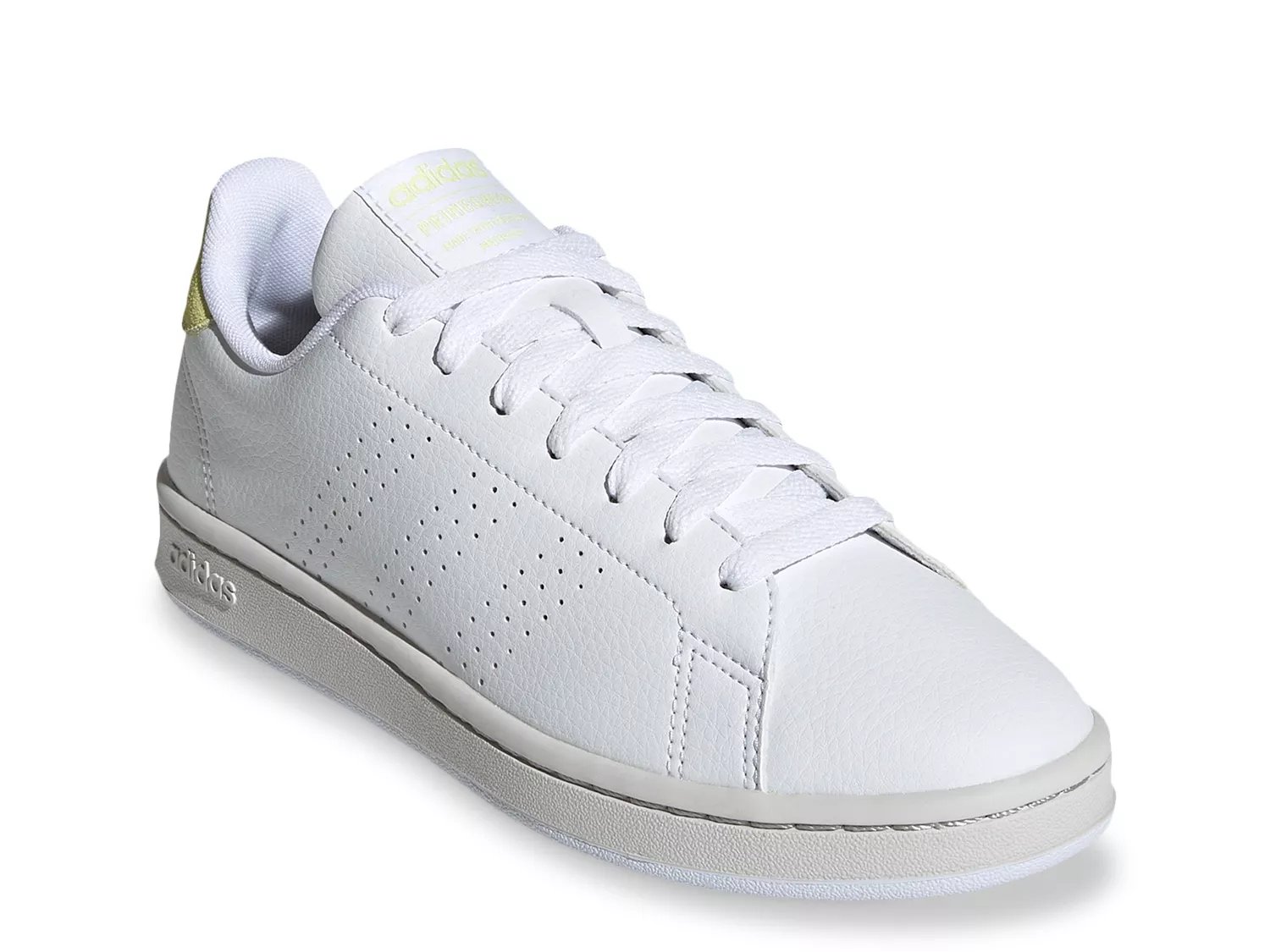 Adidas originals women's 2025 cloudfoam advantage sneaker