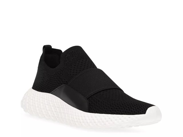 Steve Madden Ritz Slip On Sneaker