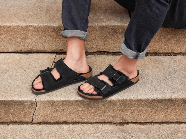 【BIRKENSTOCK】Arizona Slim-Fit Shearling サンダル Free people Arizona Shearling Birkenstock Sandals Size 39 | eBay