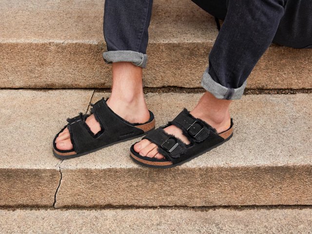 Birkenstock Arizona Shearling Slide Sandal - Men's - Free Shipping | DSW