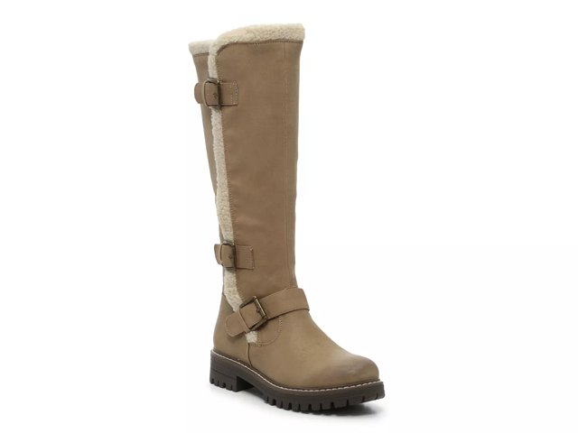 Cliffs by White Mountain Merritt Boot