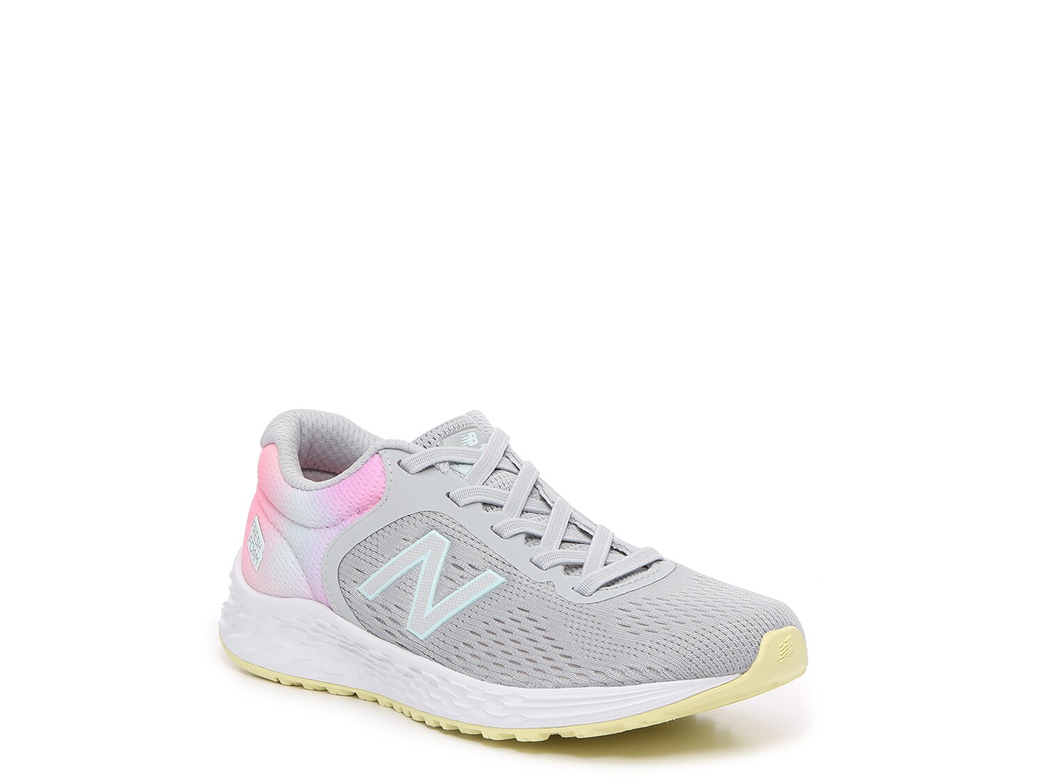 new balance sneakers at dsw