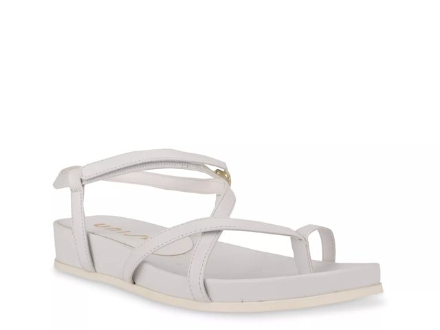 Unisa clearance sandals dsw