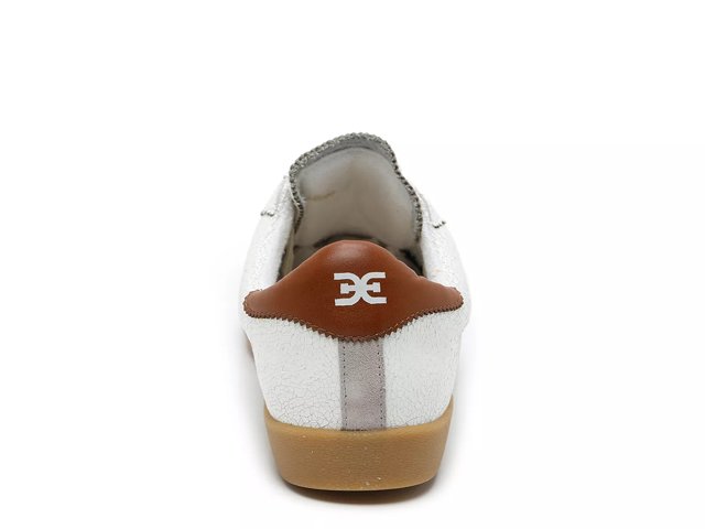 wide width platform booties