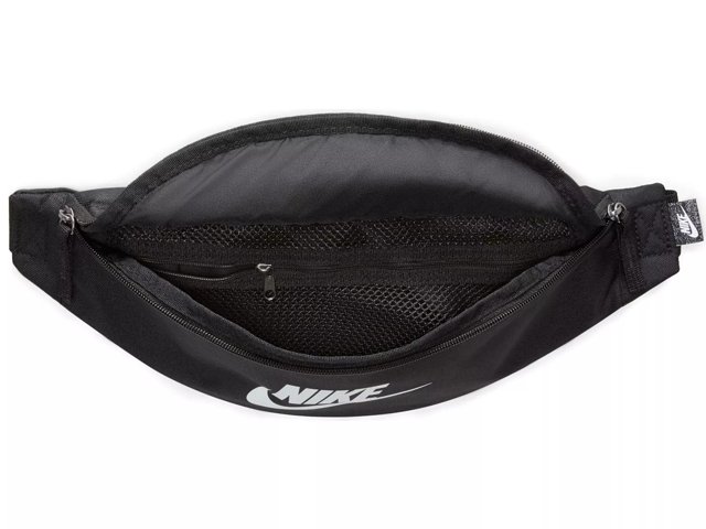 Hip bags Nike Heritage Fanny Pack Black