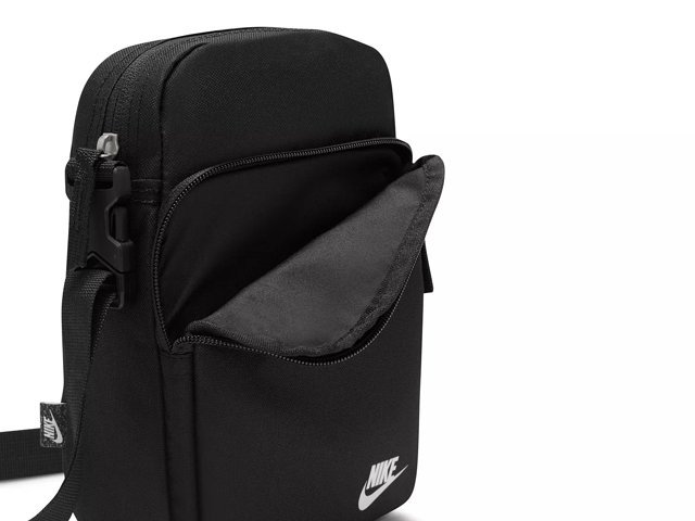 Nike Heritage crossbody bag in black