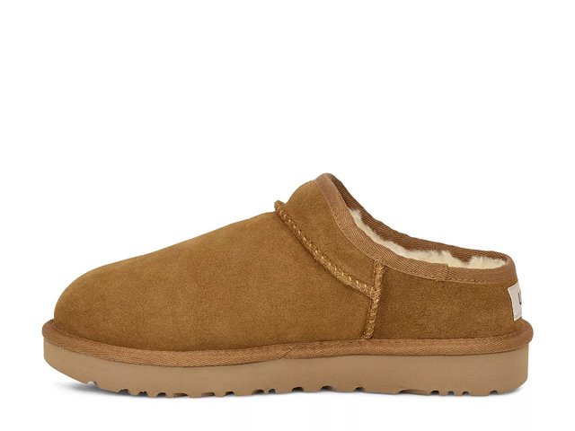 UGG CLASSIC SLIPPER 8-