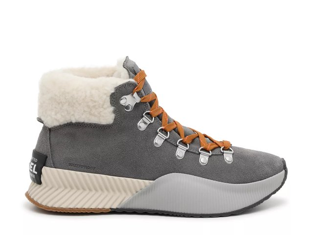 Dsw sorel cheap out n about
