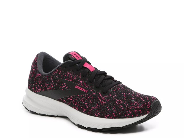 Dsw 2025 brooks launch