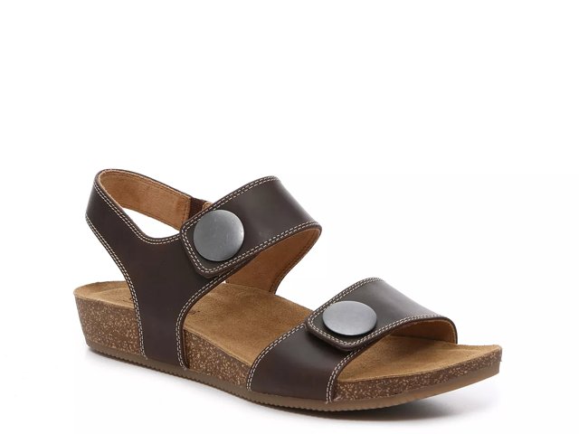 Comfortiva shop pamela sandal