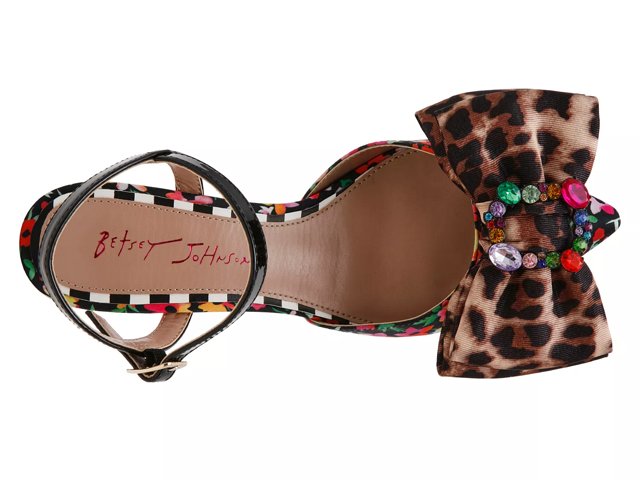 Betsey Johnson Emely Pump
