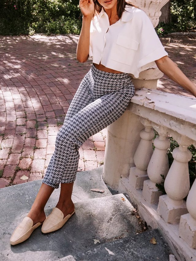 Journee Collection Akza Mule