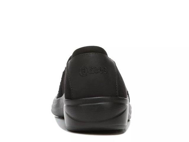 Beezee shoes dsw hot sale