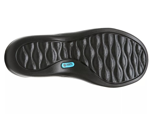 Bzees zsa zsa slip on cheap