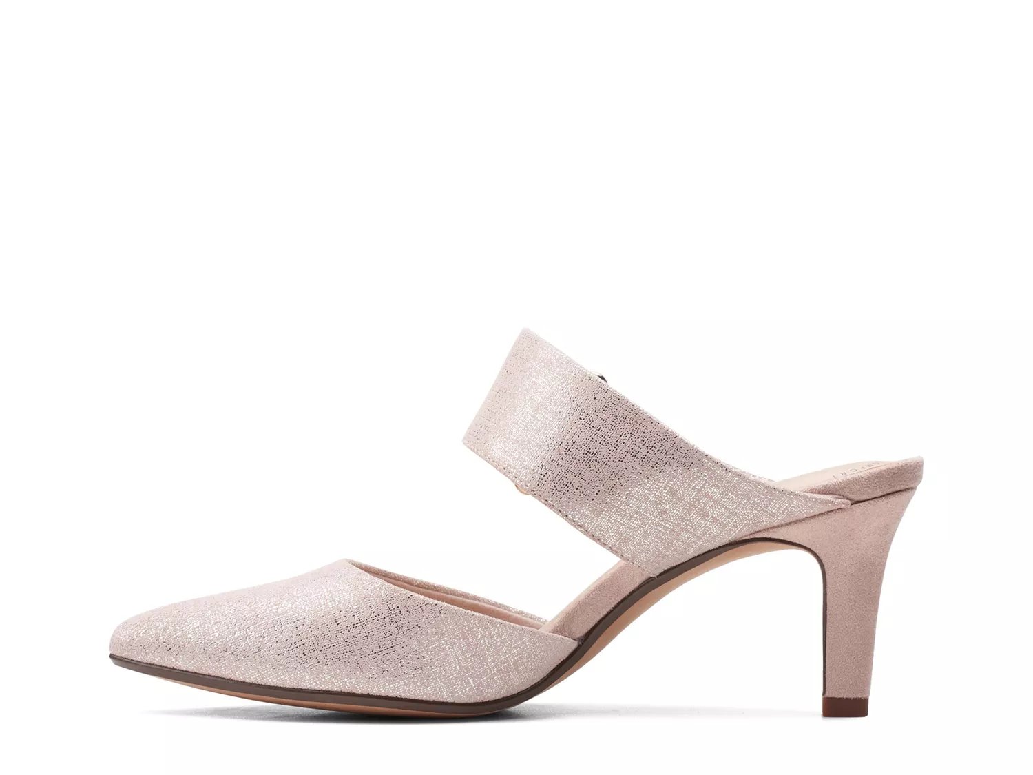 clarks emily daisy pump