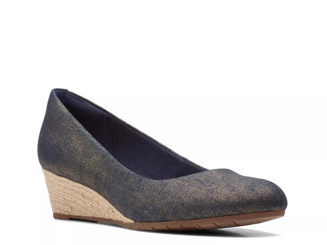Clarks mallory shop wedge pump