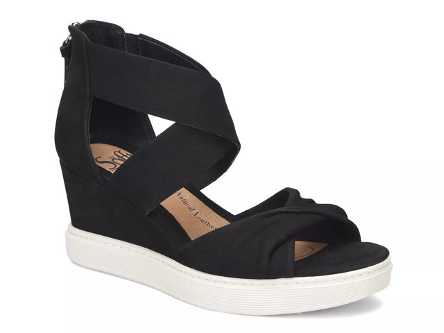 Dsw hotsell sofft sandals