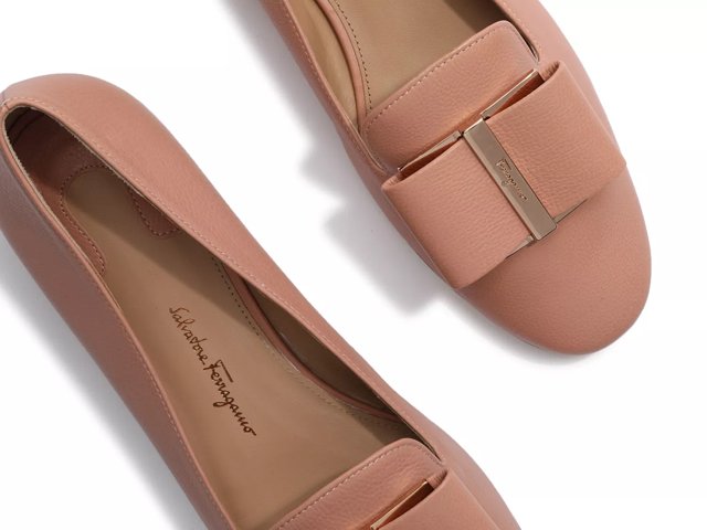 salvatore ferragamo sarno bow loafer