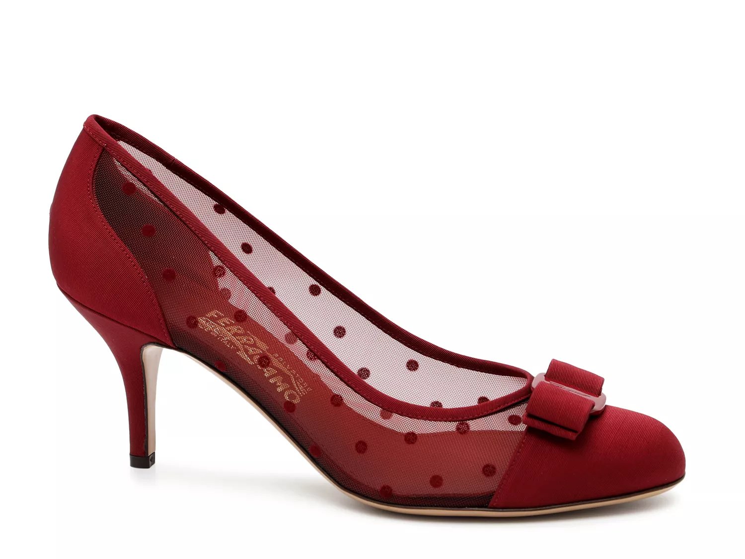 carla pump ferragamo