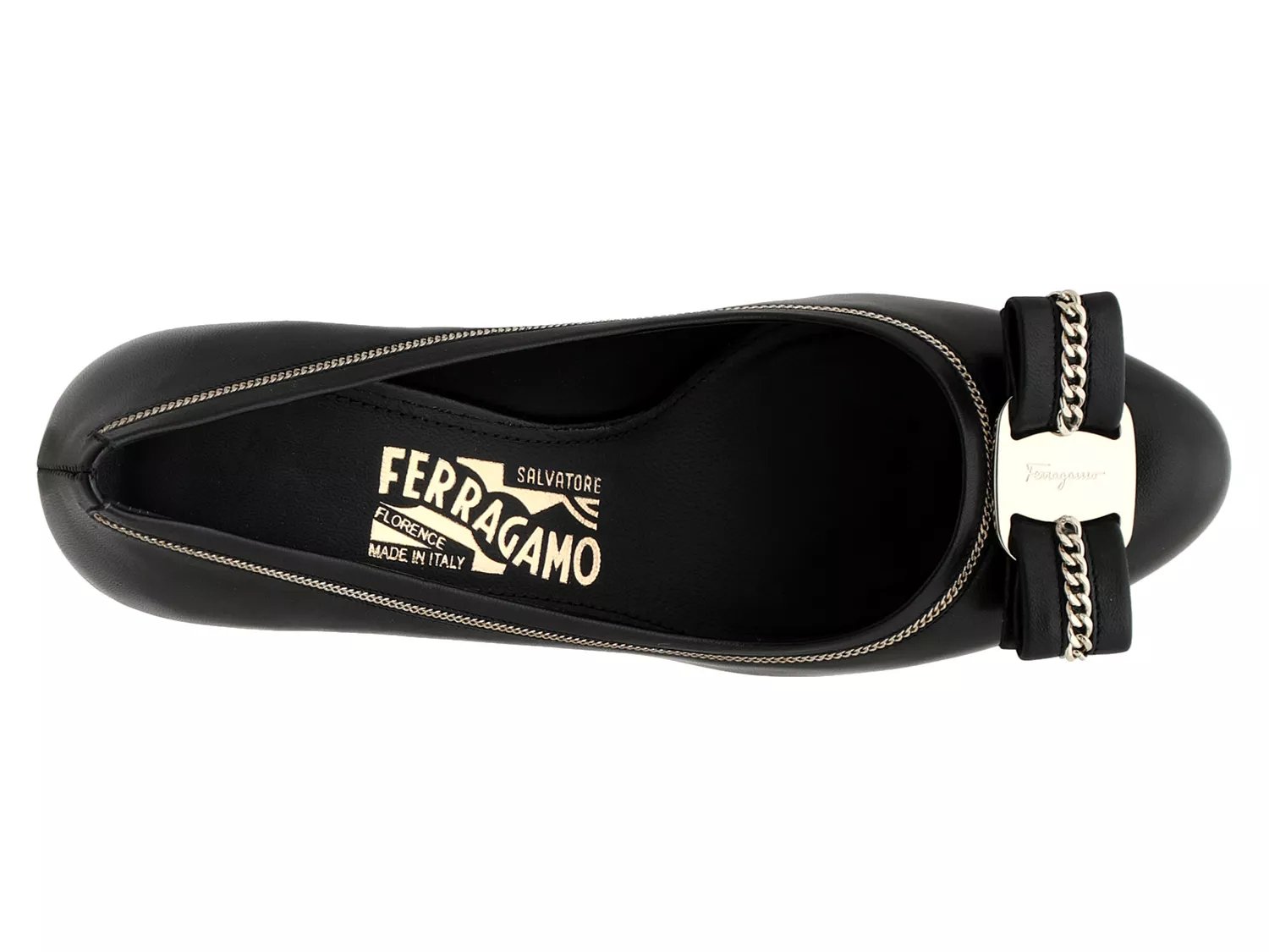 carla pump ferragamo