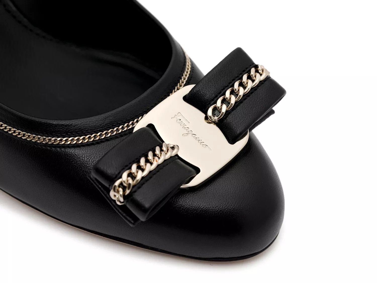 carla 70 ferragamo