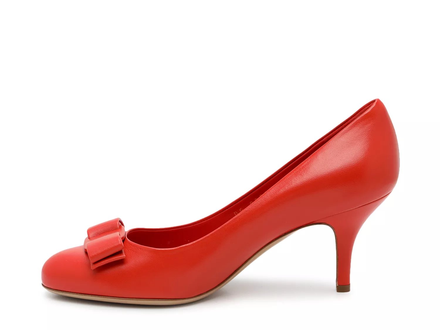 carla pump ferragamo