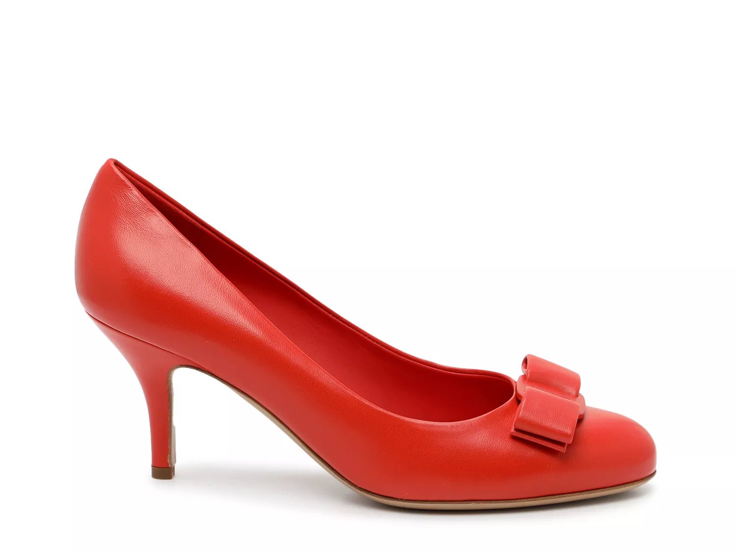 ferragamo carla pump