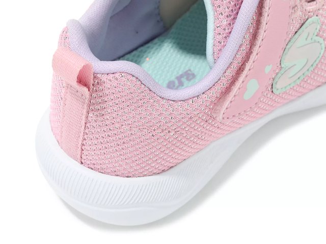 Skechers clearance kids pink