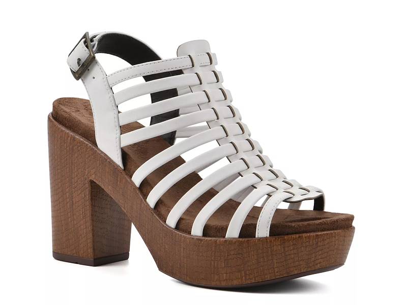 White mountain block deals heel sandals